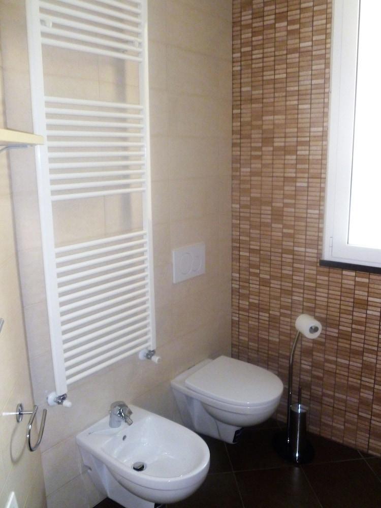Aparthotel Le Vele Pietra Ligure